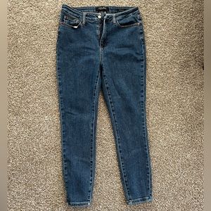 Judy Blue Skinny Fit Jeans